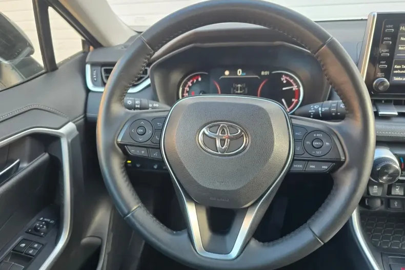 Toyota RAV4 din 2022 cu 65.850 km - oferta TOY119507 - foto 14