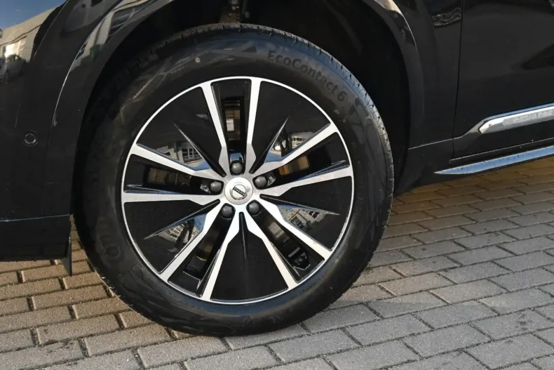 Volvo XC90 din 2021 cu 31.109 km - oferta VOL119509 - foto 12