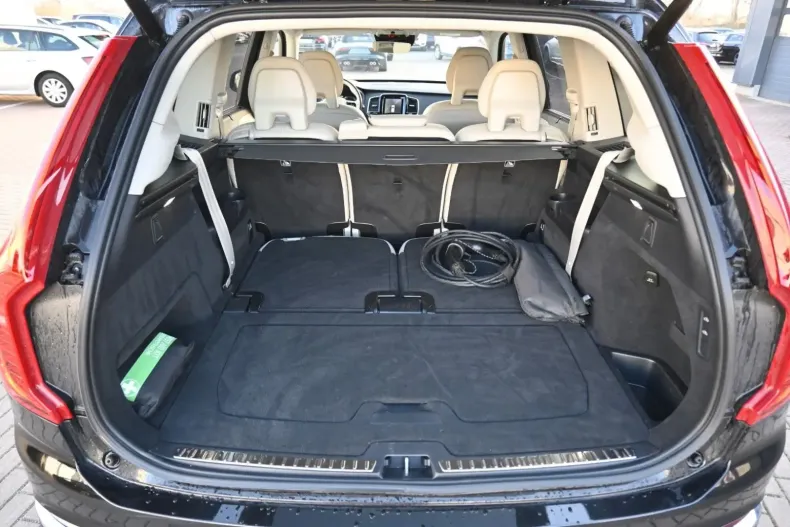 Volvo XC90 din 2021 cu 31.109 km - oferta VOL119509 - foto 16