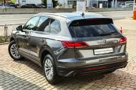 Volkswagen Touareg din 2021 cu 121.580 km - oferta VOL119513 - foto 4