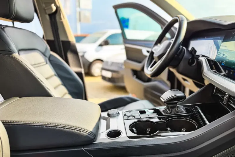 Volkswagen Touareg din 2021 cu 121.580 km - oferta VOL119513 - foto 16