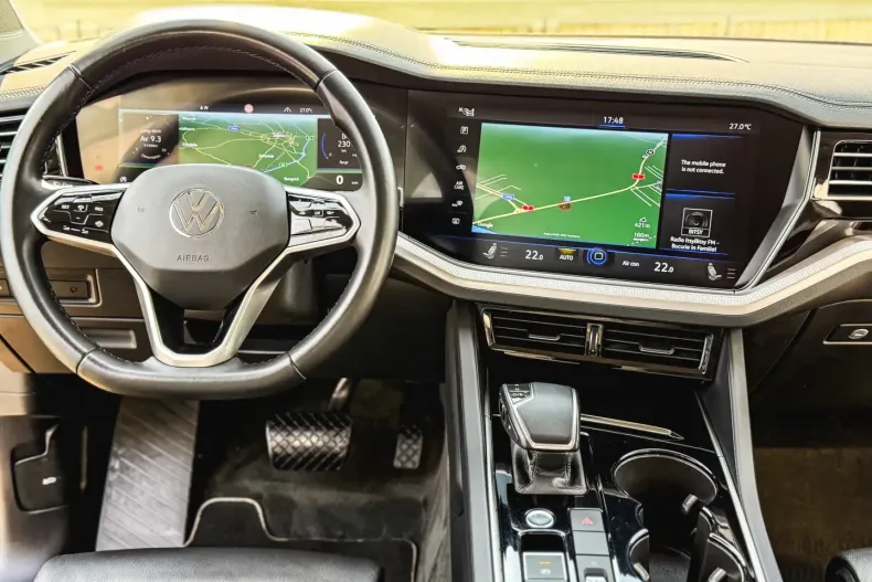 Volkswagen Touareg din 2021 cu 121.580 km - oferta VOL119513 - foto 23