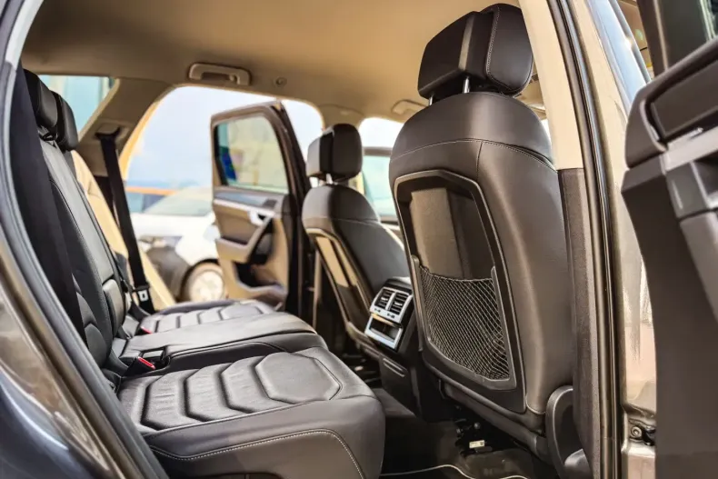 Volkswagen Touareg din 2021 cu 121.580 km - oferta VOL119513 - foto 26