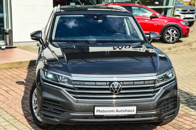 Volkswagen Touareg din 2021 cu 121.580 km - oferta VOL119513 - foto 37