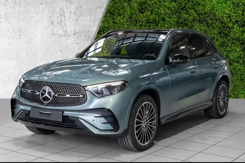 Mercedes-Benz GLC 300 din 2024 cu 15.000 km - oferta MER119515 - foto 1