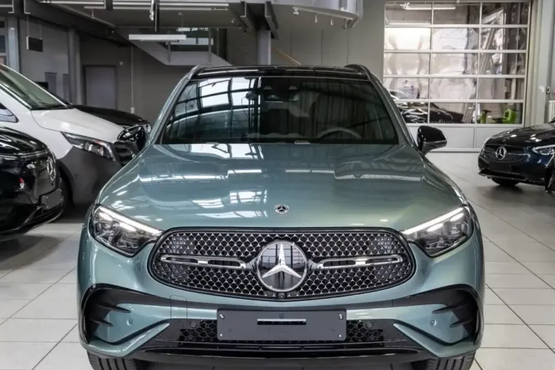 Mercedes-Benz GLC 300 din 2024 cu 15.000 km - oferta MER119515 - foto 3