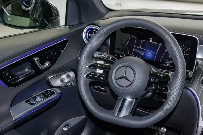 Mercedes-Benz GLC 300 din 2024 cu 15.000 km - oferta MER119515 - foto 12