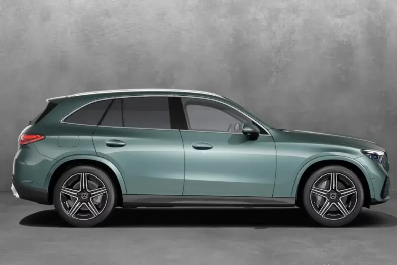 Mercedes-Benz GLC 300 din 2025 cu 10.537 km - oferta MER119516 - foto 2