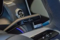 Mercedes-Benz GLC 300 din 2025 cu 14.500 km - oferta MER119517 - foto 6