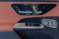 Mercedes-Benz GLC 300 din 2025 cu 14.500 km - oferta MER119517 - foto 12