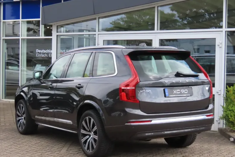 Volvo XC90 din 2023 cu 43.200 km - oferta VOL119518 - foto 5