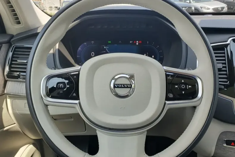 Volvo XC90 din 2023 cu 22.778 km - oferta VOL119519 - foto 19