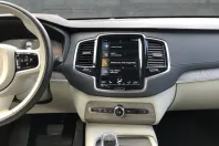 Volvo XC90 din 2022 cu 50.055 km - oferta VOL119520 - foto 11