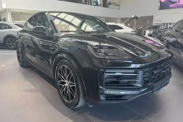 Porsche Cayenne din 2024 - oferta POR119521