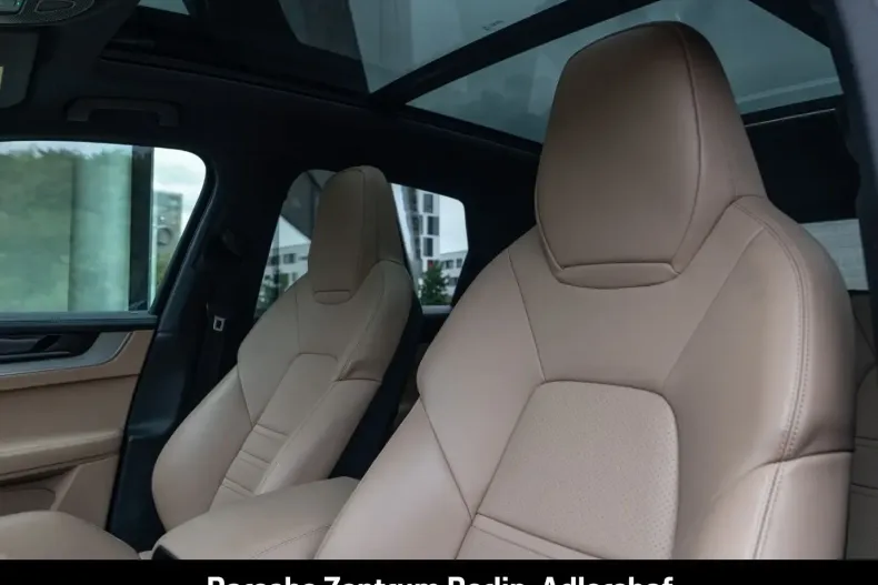 Porsche Cayenne din 2024 cu 25.579 km - oferta POR119522 - foto 6