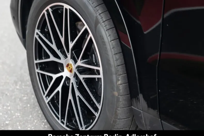 Porsche Cayenne din 2024 cu 25.579 km - oferta POR119522 - foto 17
