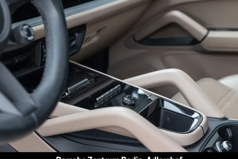 Porsche Cayenne din 2024 cu 25.579 km - oferta POR119522 - foto 23