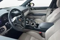 Porsche Cayenne din 2022 cu 56.331 km - oferta POR119523 - foto 7