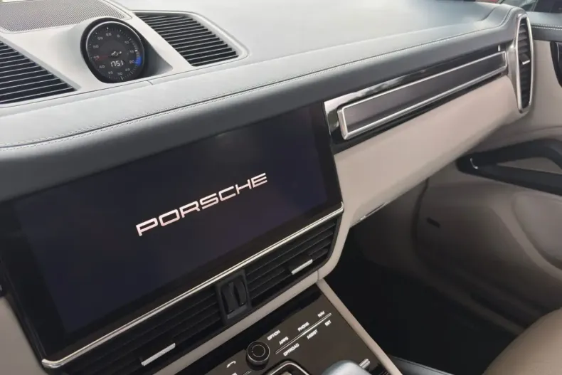 Porsche Cayenne din 2022 cu 56.331 km - oferta POR119523 - foto 14