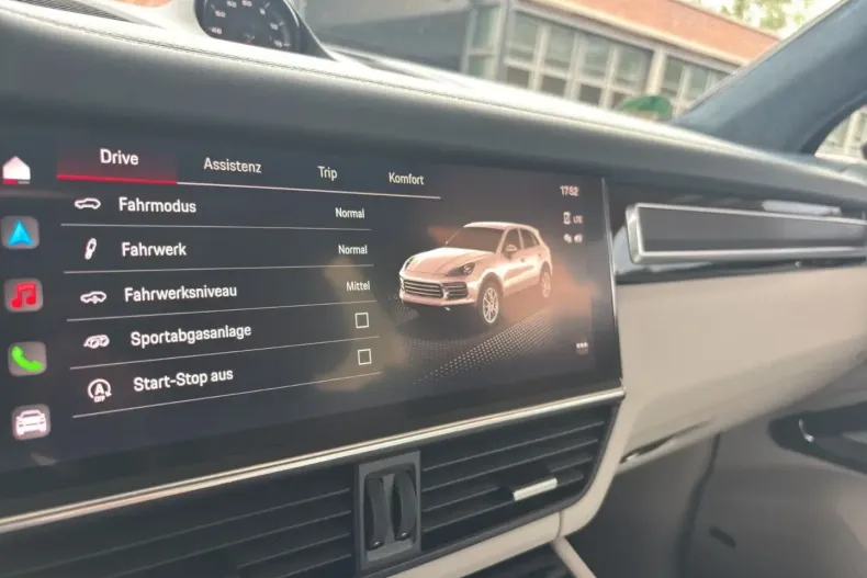 Porsche Cayenne din 2022 cu 56.331 km - oferta POR119523 - foto 17