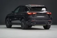 Mercedes-Benz GLC 300 din 2025 cu 7 km - oferta MER119528 - foto 3