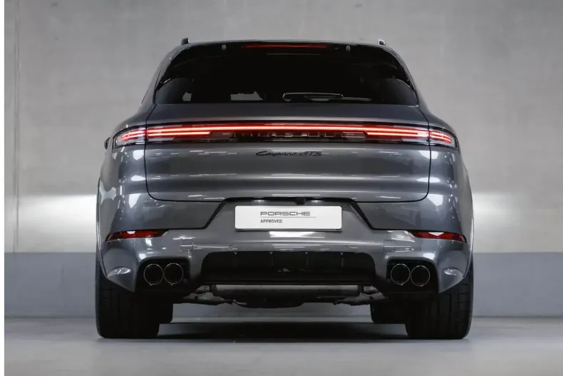 Porsche Cayenne din 2025 cu 9.900 km - oferta POR119530 - foto 2