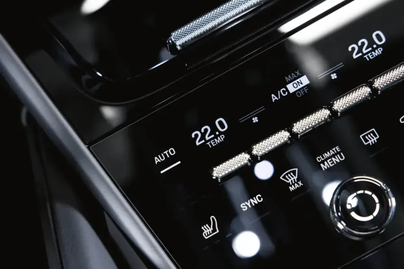 Porsche Cayenne din 2025 cu 9.900 km - oferta POR119530 - foto 15