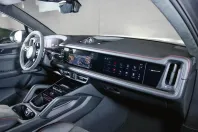 Porsche Cayenne din 2025 cu 9.900 km - oferta POR119530 - foto 17