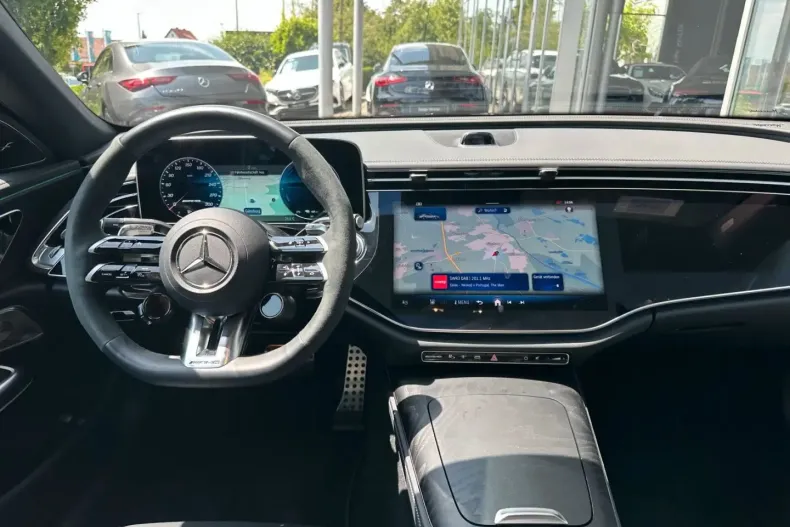 Mercedes-Benz E 53 AMG din 2024 cu 8.322 km - oferta MER119539 - foto 12
