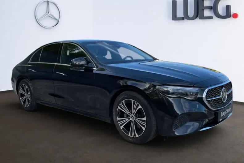 Mercedes-Benz E 220 din 2024 cu 29.639 km - oferta MER119542 - foto 5