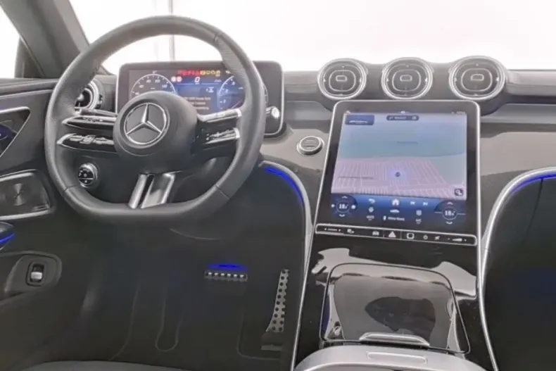 Mercedes-Benz CLE 300 din 2024 cu 44.733 km - oferta MER119544 - foto 7