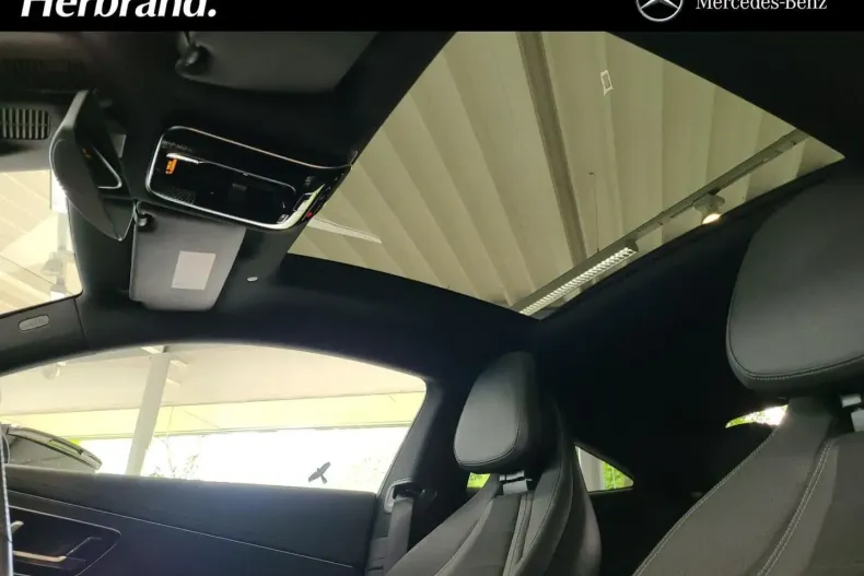 Mercedes-Benz CLE 300 din 2024 cu 18.500 km - oferta MER119545 - foto 14