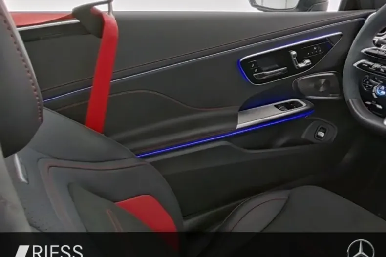 Mercedes-Benz CLE 53 AMG din 2024 cu 14.701 km - oferta MER119560 - foto 8