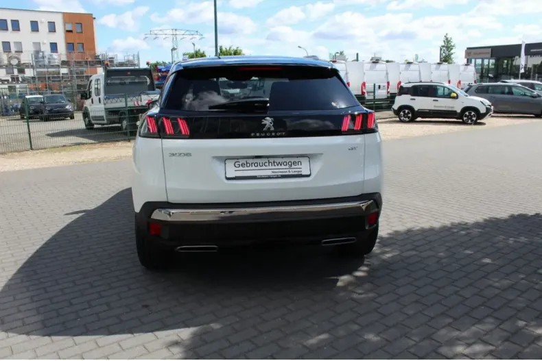 Peugeot 3008 din 2023 cu 19.636 km - oferta PEU119563 - foto 5