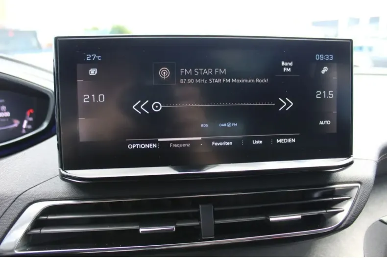 Peugeot 3008 din 2023 cu 19.636 km - oferta PEU119563 - foto 18