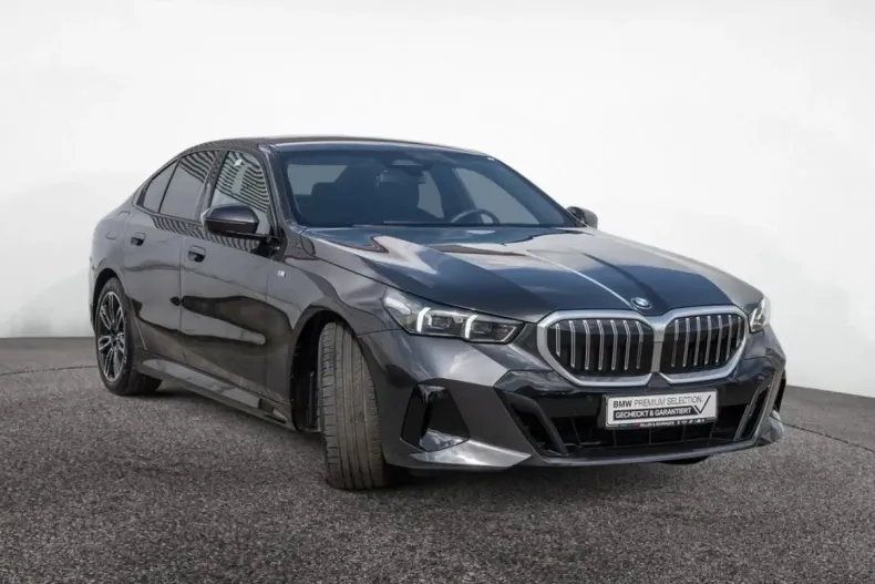 BMW 520 din 2024 cu 7.200 km - oferta BMW119566 - foto 1