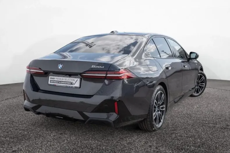 BMW 520 din 2024 cu 7.200 km - oferta BMW119566 - foto 2