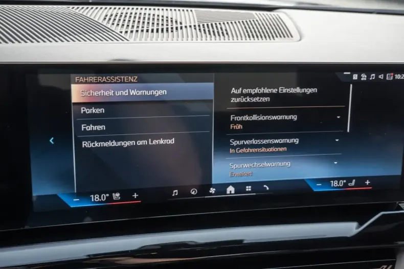 BMW 520 din 2024 cu 7.200 km - oferta BMW119566 - foto 13