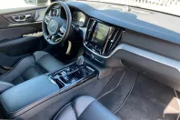 Volvo V60 din 2020 cu 67.700 km - oferta VOL119570 - foto 4