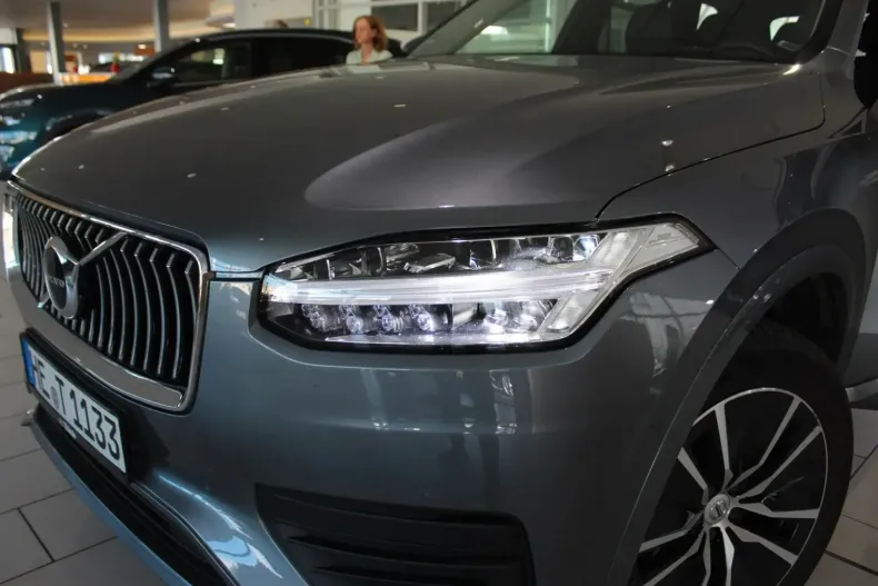 Volvo XC90 din 2020 cu 74.500 km - oferta VOL119572 - foto 27