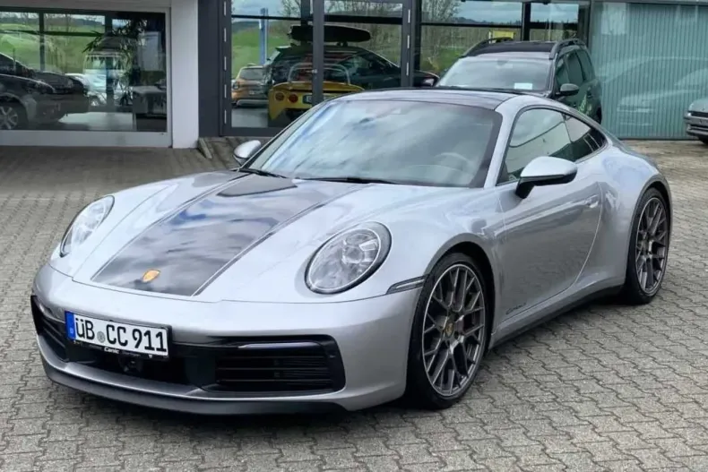 Porsche 992 din 2020 cu 20.450 km - oferta POR119575 - foto 1