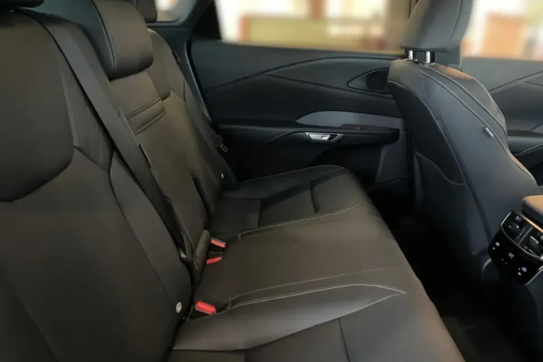 Lexus RX 450 din 2023 cu 22.500 km - oferta LEX119577 - foto 7