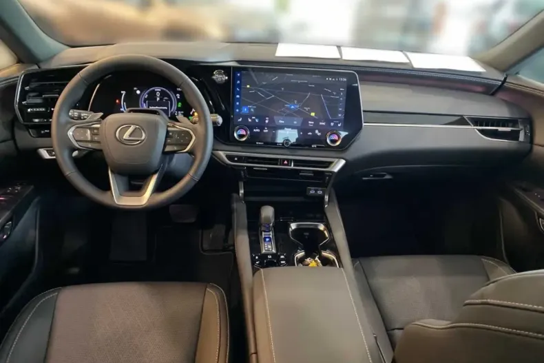 Lexus RX 450 din 2023 cu 22.500 km - oferta LEX119577 - foto 8