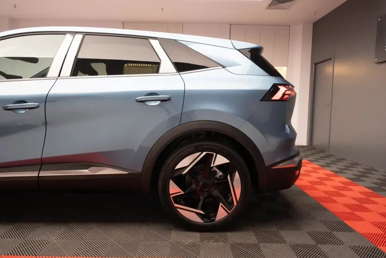 Renault Symbioz din 2025 cu 50 km - oferta REN119579 - foto 13