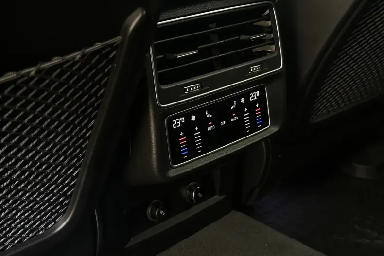 Audi Q7 din 2022 cu 131.000 km - oferta AUD119580 - foto 12