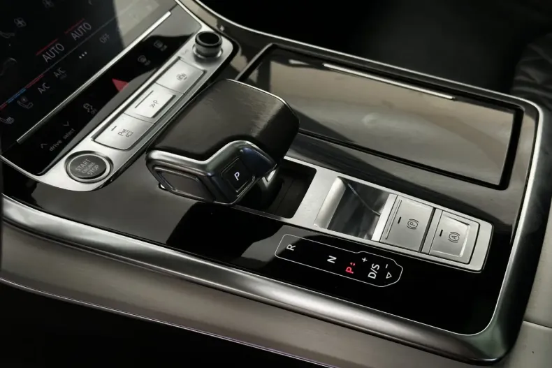 Audi Q7 din 2022 cu 131.000 km - oferta AUD119580 - foto 25