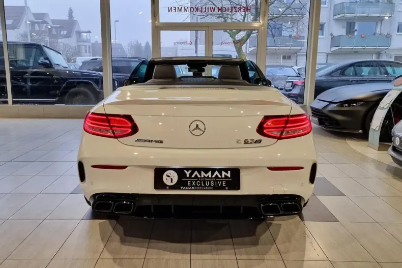 Mercedes-Benz C 63 AMG din 2023 cu 25.281 km - oferta MER119586 - foto 8