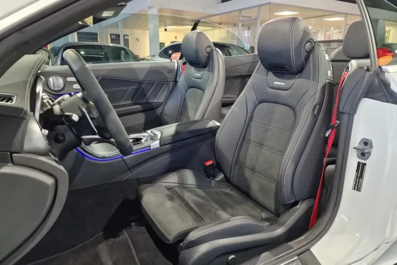 Mercedes-Benz C 63 AMG din 2023 cu 25.281 km - oferta MER119586 - foto 17