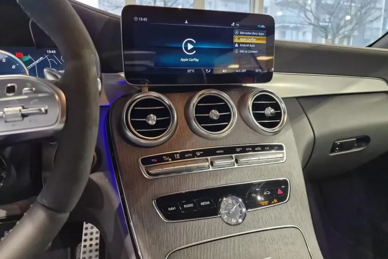 Mercedes-Benz C 63 AMG din 2023 cu 25.281 km - oferta MER119586 - foto 18