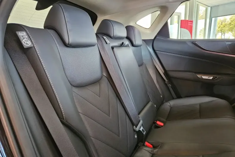 Lexus NX 350h din 2024 cu 10 km - oferta LEX119587 - foto 13